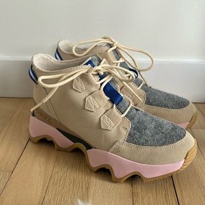 SOREL kinetic impact caribou boot